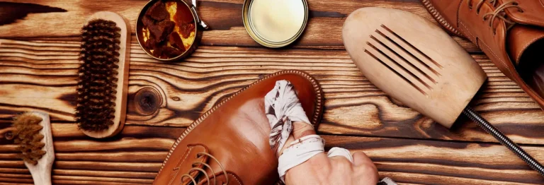 L'entretien des chaussures en cuir à Abidjan #1